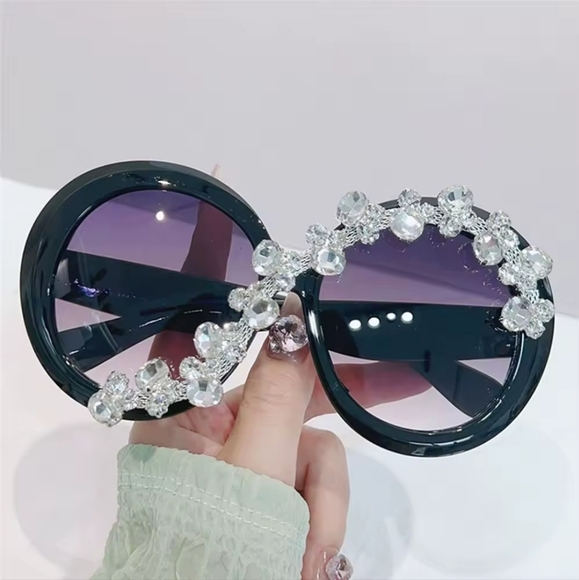 Glamorous Rhinestone Sunglasses - Picture 2 of 2